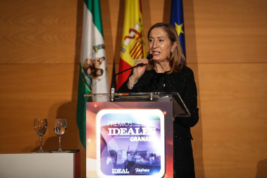 Buen ambiente durante la gala a los mejores granadinos del año 2018