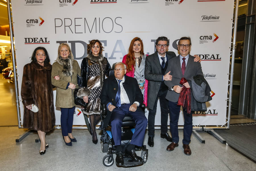 Personas de diferentes ámbitos de la sociedad granadina estuvieron en el Parque de las Ciencias para asistir al evento