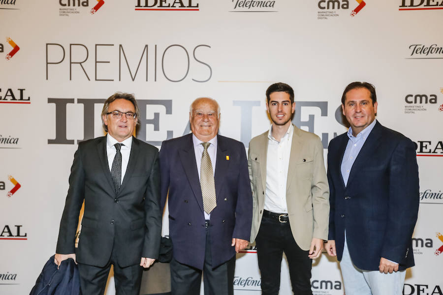 Personas de diferentes ámbitos de la sociedad granadina estuvieron en el Parque de las Ciencias para asistir al evento