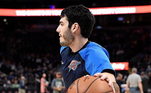 Álex Abrines, antes del partido. 