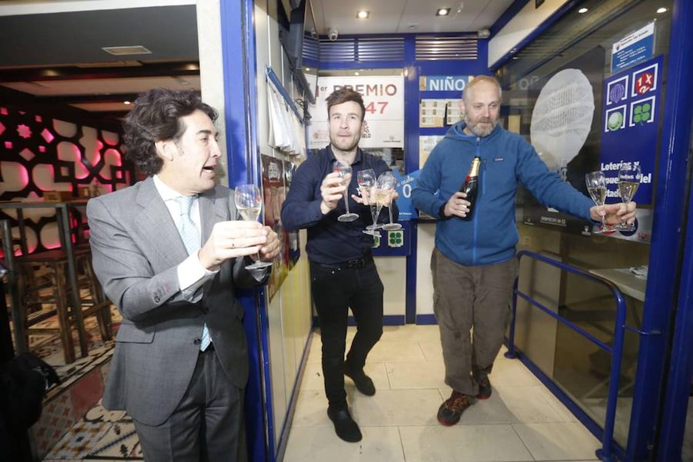 El primer premio se ha vendido en calle Ganivet, de la capital