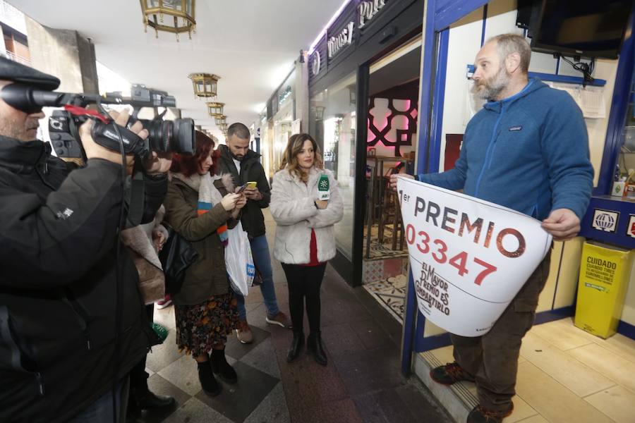 El primer premio, el tercero, uncuarto y algunos quintos, han dejado dinero en la provincia granadina