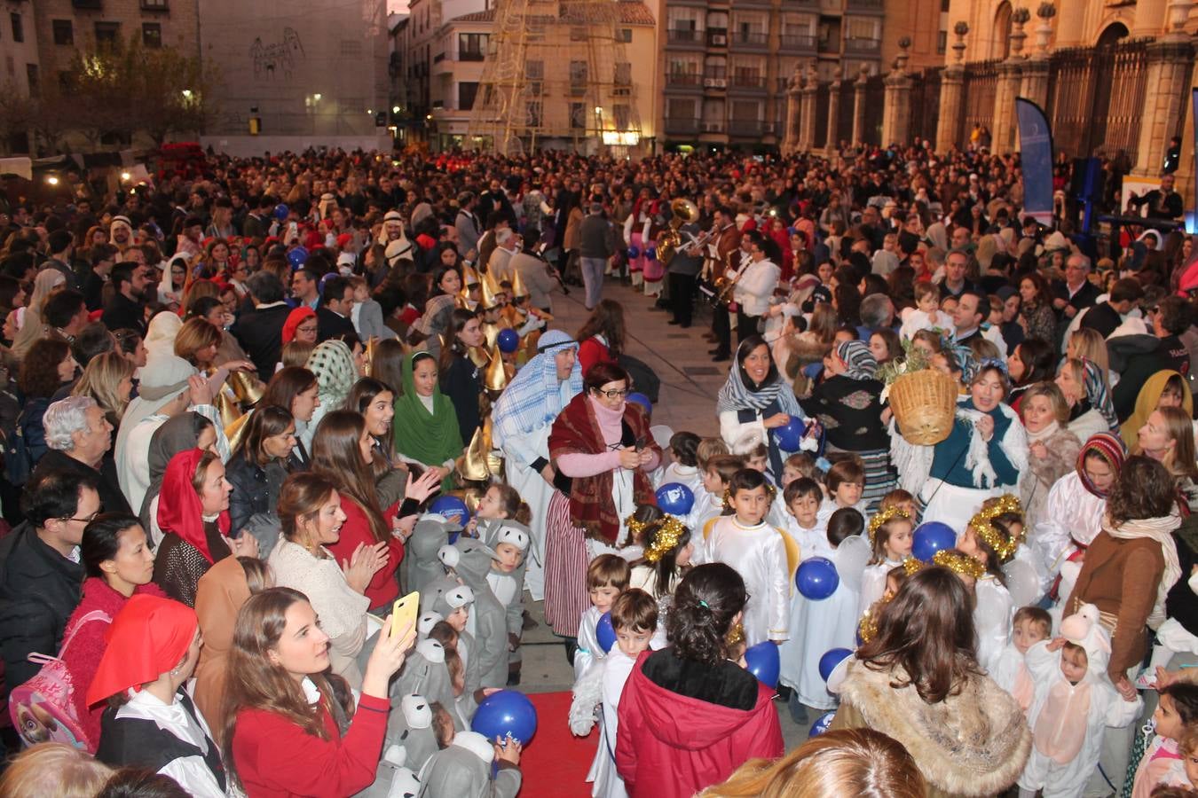 Cientos de personas participan en el Belén viviente de Jaén