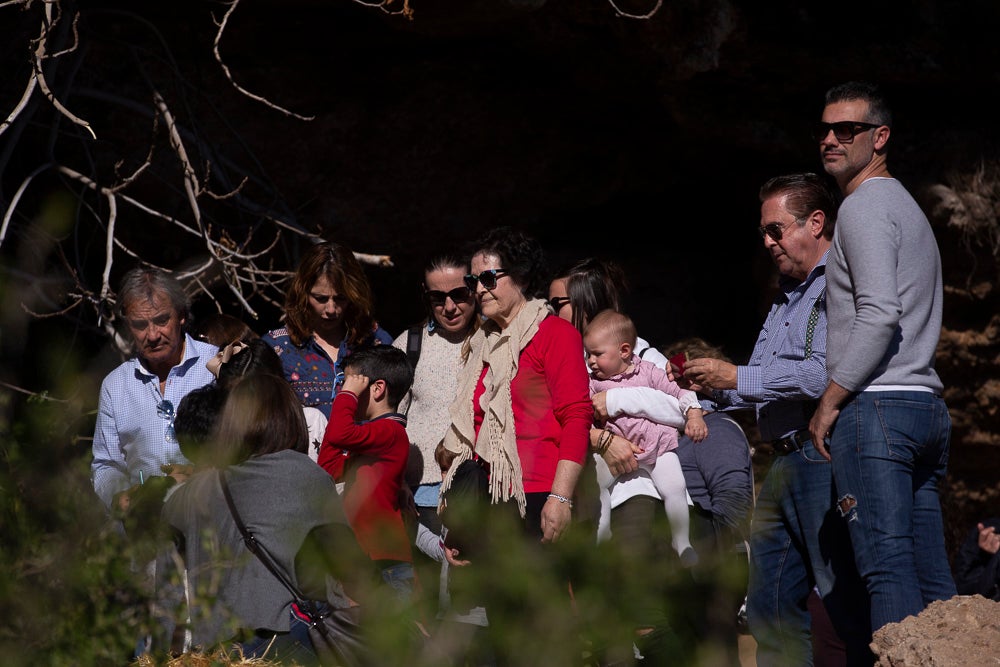 El anejo motrileño de Tablones ha vuelto a organizar su exitoso Belén Viviente, que el municipio 'utiliza' como reclamo turístico