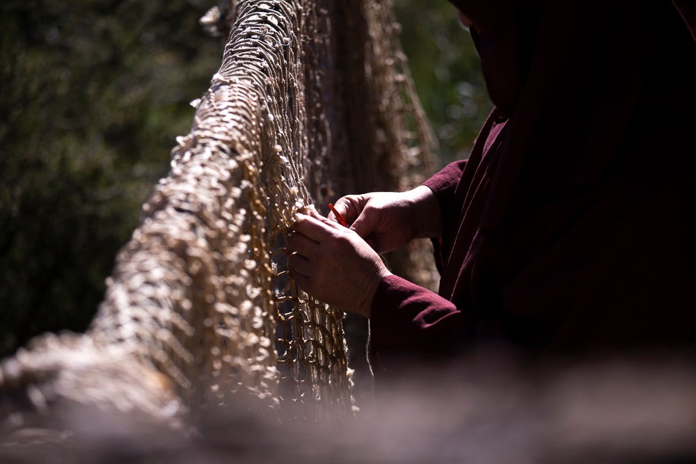 El anejo motrileño de Tablones ha vuelto a organizar su exitoso Belén Viviente, que el municipio 'utiliza' como reclamo turístico
