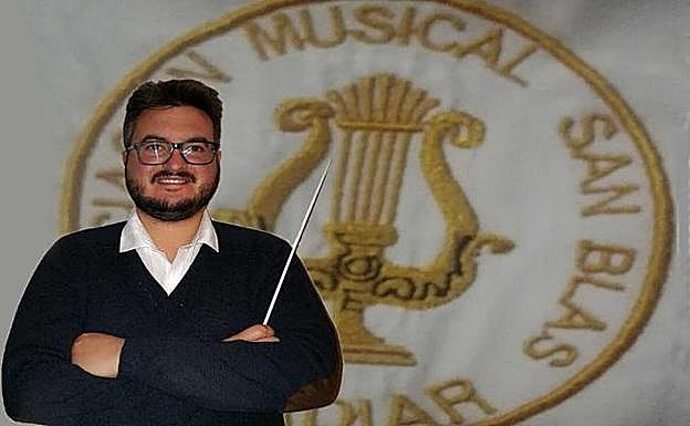 Con la batuta: Eloy Medina Molina