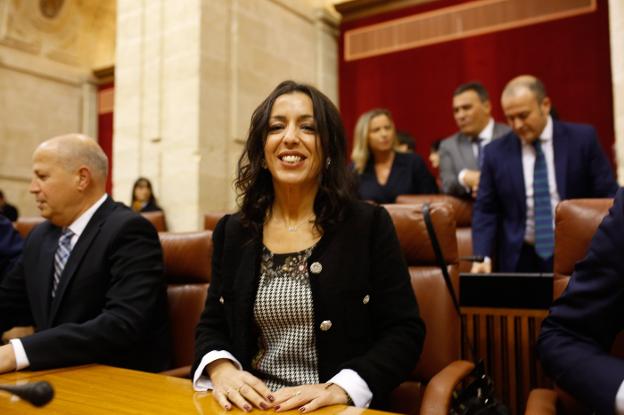 Marta Bosquet, en el Parlamento poco antes de tomar posesión de su cargo de presidenta de la Cámara el pasado jueves. 