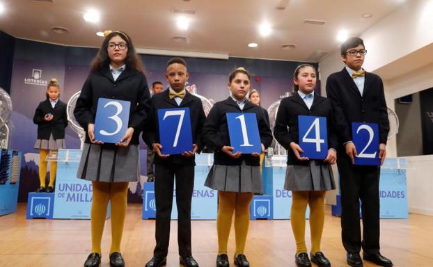 Primero premio del sorteo de la Lotería del Niño. 