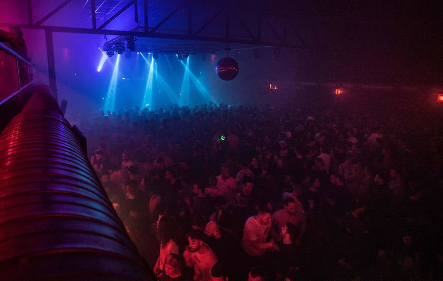 El conjunto formado por Oscar Mulero, Reeko y Exium logró cortal el cartel de no hay billetes