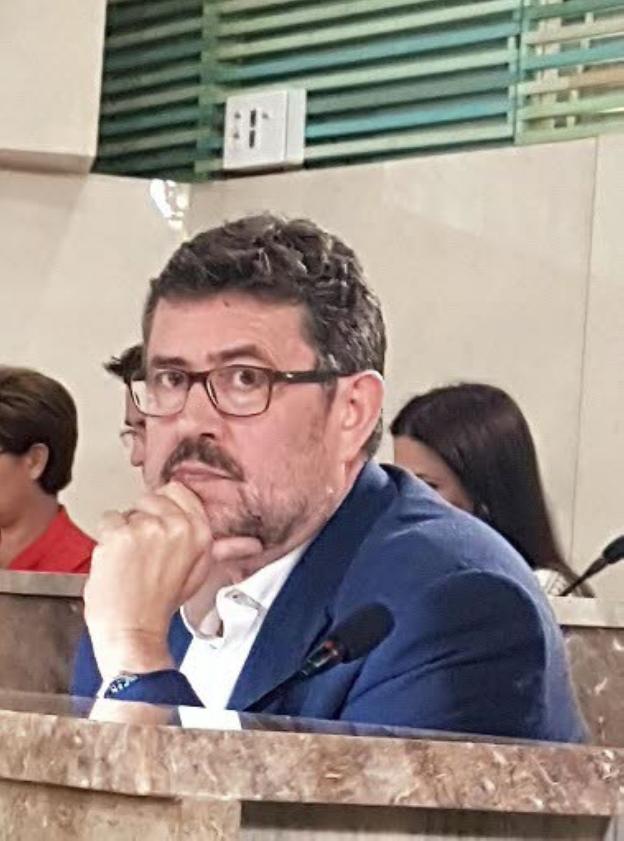 El portavoz de IU en el Ayuntamiento, Rafael Esteban.