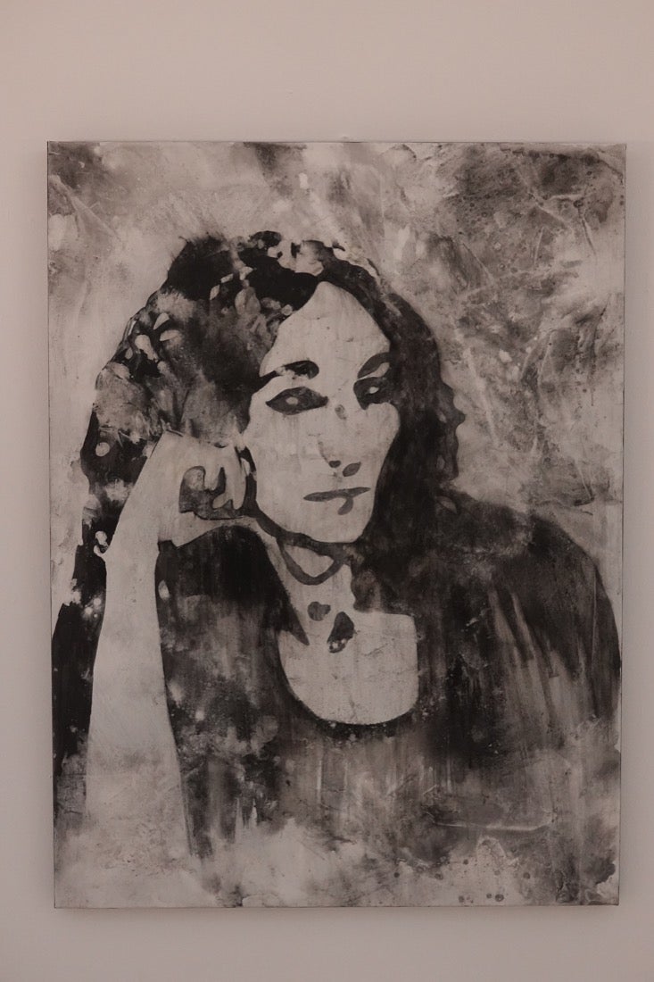 La Biblioteca de Andalucía acoge la exposición 'Palabras más allá del liezo', en la que tres pintores interpretan los textos de trece poetas andaluces de reconocido prestigio