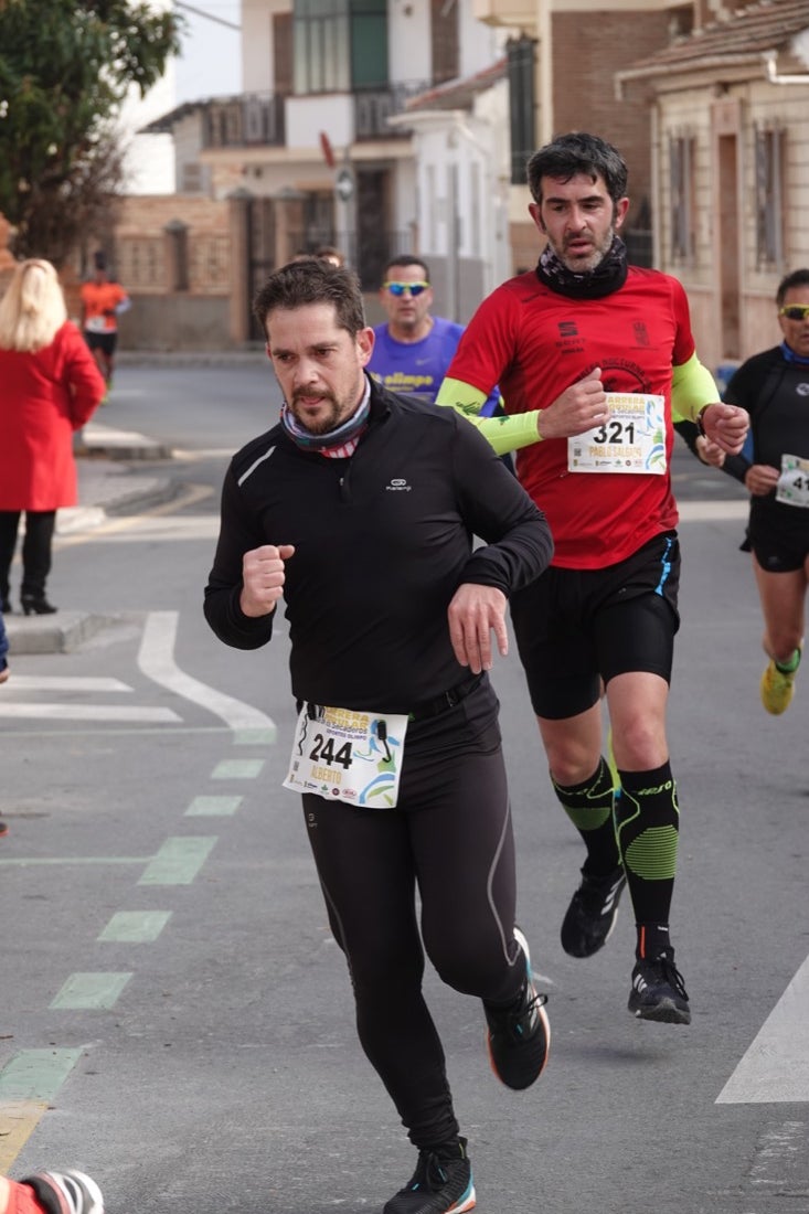 Un recorrido de 7 kilómetros en la categoría absoluta que transcurrió entre secaderos. Este año volvió a haber una categoría para senderistas de 5 kilómetros.