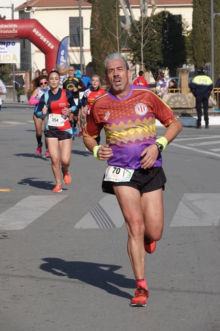 Un recorrido de 7 kilómetros en la categoría absoluta que transcurrió entre secaderos. Este año volvió a haber una categoría para senderistas de 5 kilómetros.