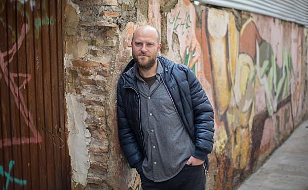 El escritor Alejandro Pedregosa cerrará la primera jornada de Gravite.