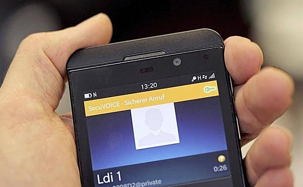 Muere un estudiante al caer del balcón de un hotel mientras buscaba cobertura con el móvil