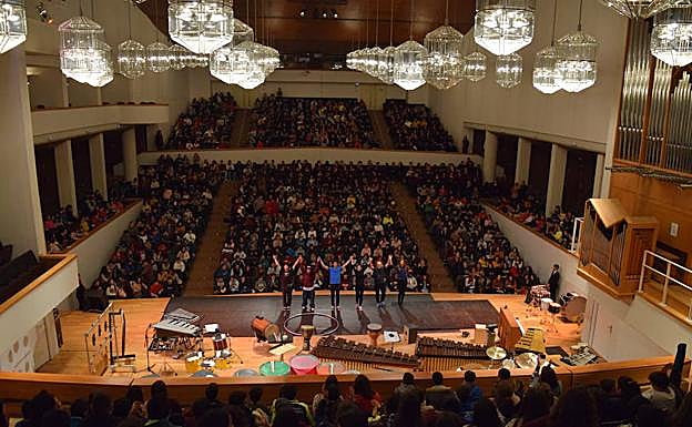 Llenazo ayer en el Auditorio Manuel de Falla.