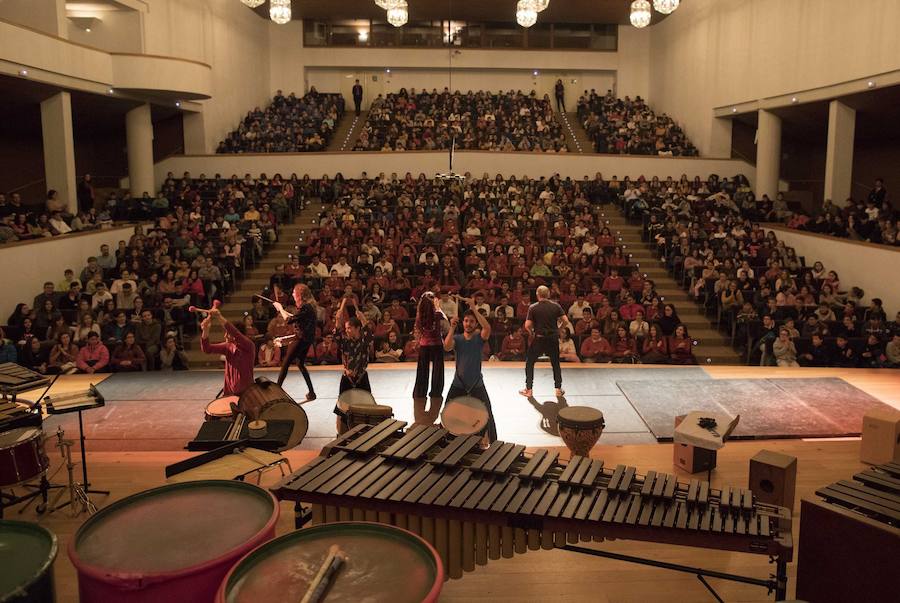 En la jornada del jueves, colegios de Granada y Almería se acercaron a disfrutar del progama 'Ritmos