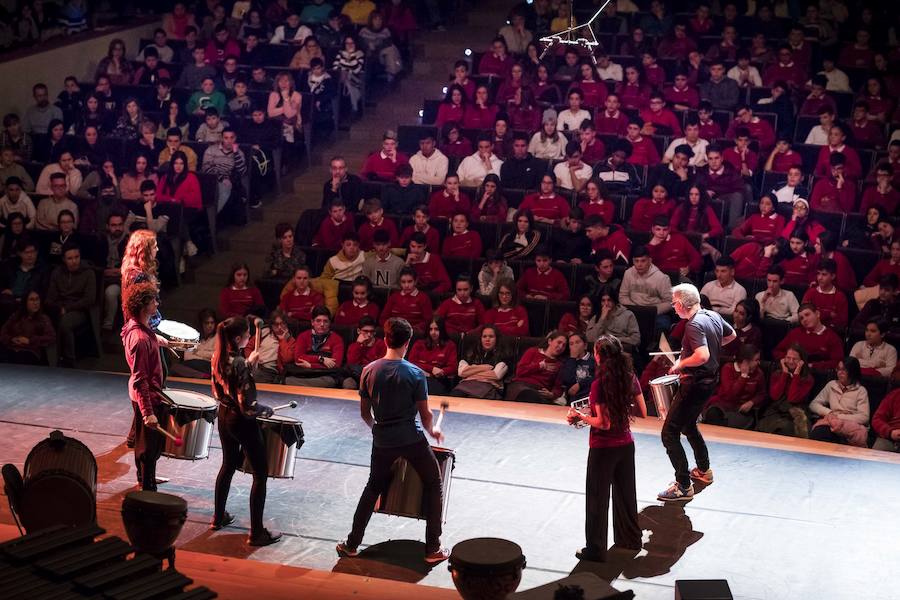 En la jornada del jueves, colegios de Granada y Almería se acercaron a disfrutar del progama 'Ritmos