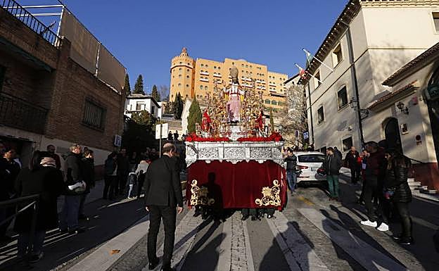 El patrón de Granada desfila por la capital
