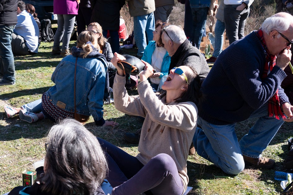 La celebración del patrón de Granada ha estado este año marcada por las alertas de nieve y frío de la Aemet