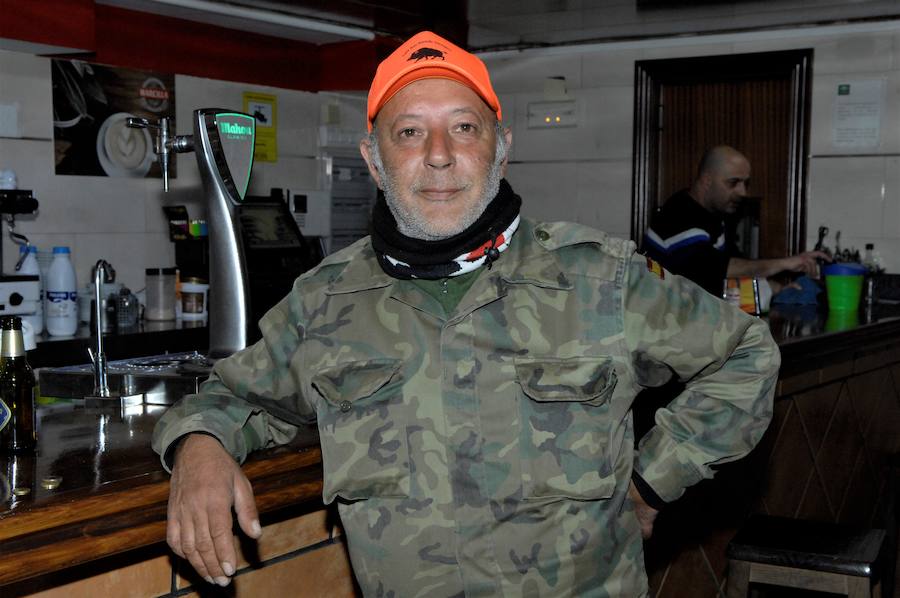 Cada vecino de este precioso pueblo del Valle de Lecrín guarda un lazo rojo bendecido y pasado por la imagen de San Blas para y en caso de enfermedad curar los males de garganta