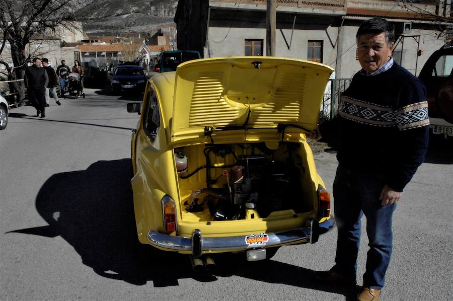 Cada vecino de este precioso pueblo del Valle de Lecrín guarda un lazo rojo bendecido y pasado por la imagen de San Blas para y en caso de enfermedad curar los males de garganta
