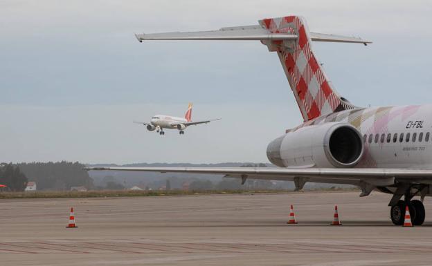 Presión social y política para conservar el primer avión a Madrid