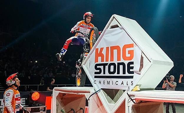 Toni Bou durante la prueba de Budapest del Campeonato Mundial de X-Trial 2019.