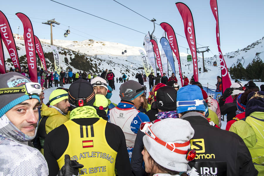 Jacob Gutiérrez arrasa en las cumbres de Sierra Nevada. El corredor de Dúrcal queda campeón de España de snow running por segundo año consecutivo y mejora su crono en catorce minutos