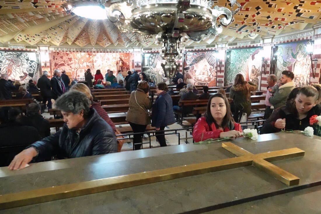 Miles de personas se han dado cita este sábado, como cada 9 de febrero, en el convento de los frailes Capuchinos,