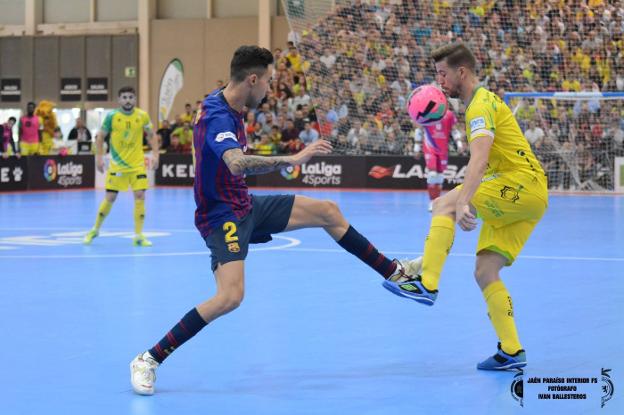 En el partido de la primera vuelta el FC Barcelona fue superior.