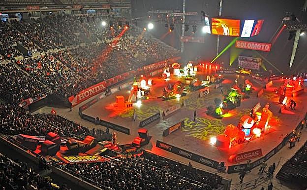 El Palau Sant Jordi ha acogido la tradición del trial en Barcelona desde 1990.