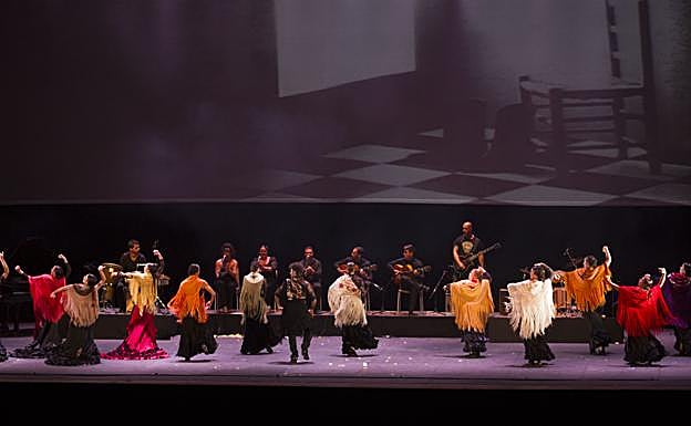 La zambra flamenca de Curro Albayzín, en el multitudinario homenaje a Enrique Morente.