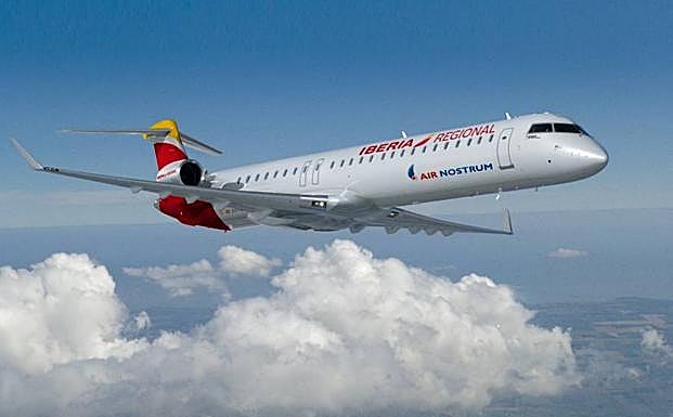 El aeropuerto de Granada mantendrá el primer vuelo con Madrid