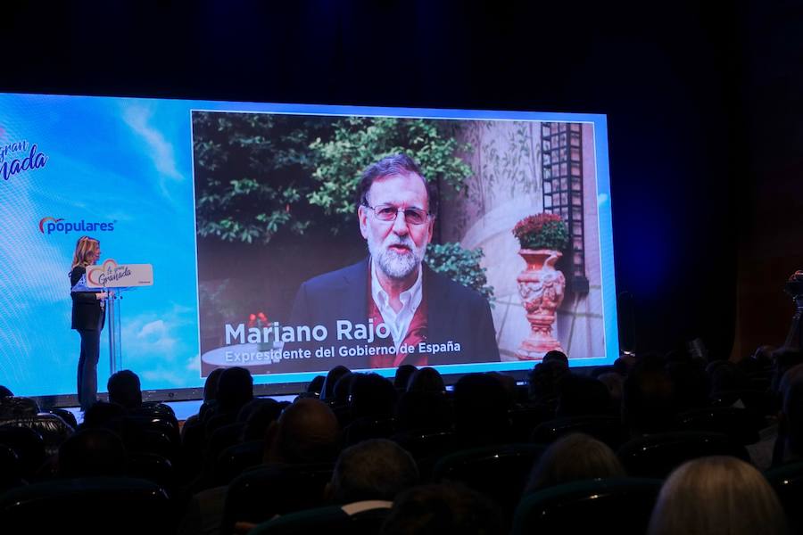Miles de personas se han reunido este sábado en un mitin en el Palacio de Congresos con el líder nacional del partido, Pablo Casado
