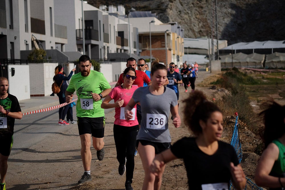 Desde la ELA de Carchuna-Calahonda apoyan las iniciativas que fomentan los hábitos de vida saludables y, como es en este caso, permiten realizar actividades deportivas en familia, permitiendo la participación de personas de todas la edades