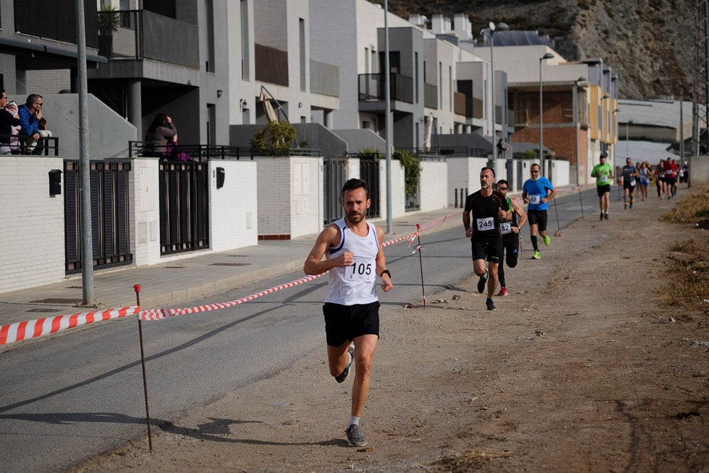 Desde la ELA de Carchuna-Calahonda apoyan las iniciativas que fomentan los hábitos de vida saludables y, como es en este caso, permiten realizar actividades deportivas en familia, permitiendo la participación de personas de todas la edades