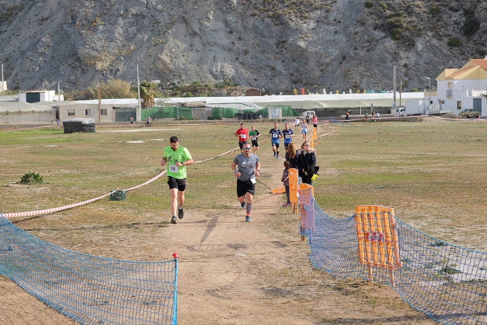Desde la ELA de Carchuna-Calahonda apoyan las iniciativas que fomentan los hábitos de vida saludables y, como es en este caso, permiten realizar actividades deportivas en familia, permitiendo la participación de personas de todas la edades