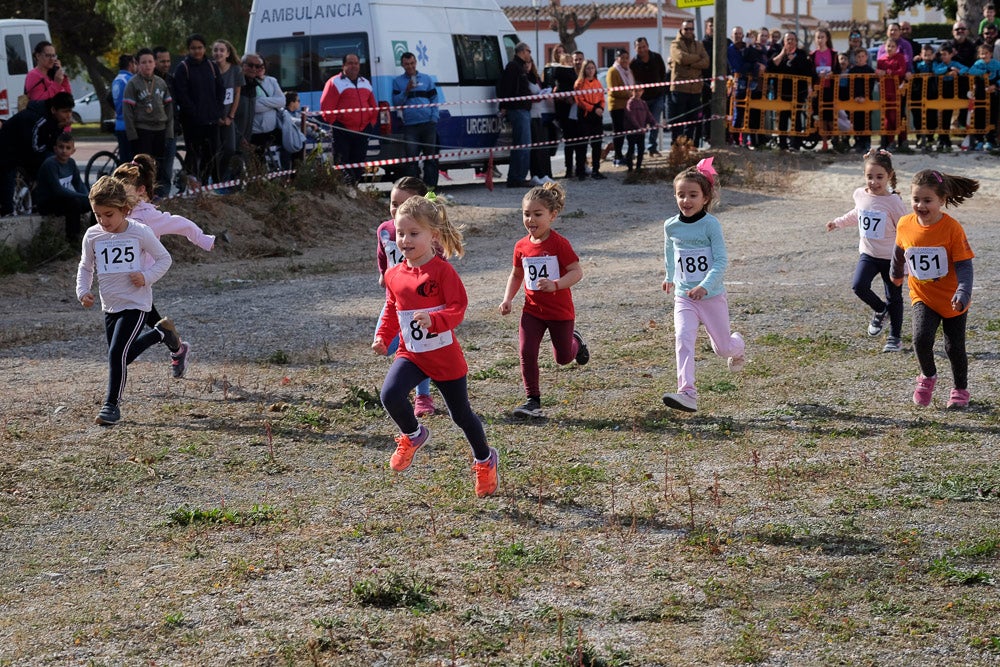 Desde la ELA de Carchuna-Calahonda apoyan las iniciativas que fomentan los hábitos de vida saludables y, como es en este caso, permiten realizar actividades deportivas en familia, permitiendo la participación de personas de todas la edades