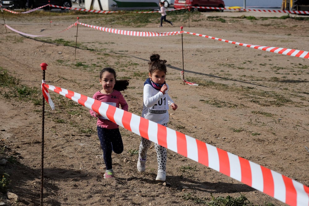 Desde la ELA de Carchuna-Calahonda apoyan las iniciativas que fomentan los hábitos de vida saludables y, como es en este caso, permiten realizar actividades deportivas en familia, permitiendo la participación de personas de todas la edades