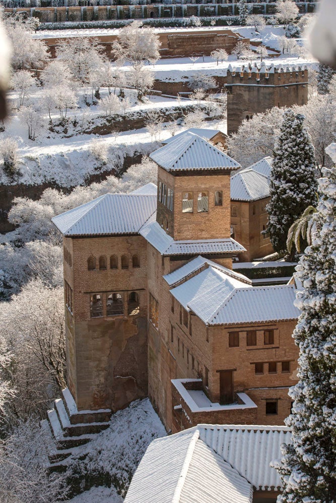 Las nevadas sobre Granada han dejado siempre unas estampas de espectacualr belleza. Recogemos ahora una serie de fotografías de incuestionable valor.