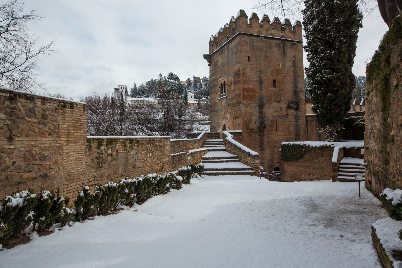 Las nevadas sobre Granada han dejado siempre unas estampas de espectacualr belleza. Recogemos ahora una serie de fotografías de incuestionable valor.