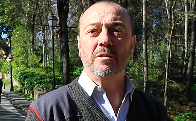 El coordinador de servicios y seguridad de la Alhambra, Francisco Robledillo Santamartina, explica las medidas que se tomaron hace seis años tras la nevada.