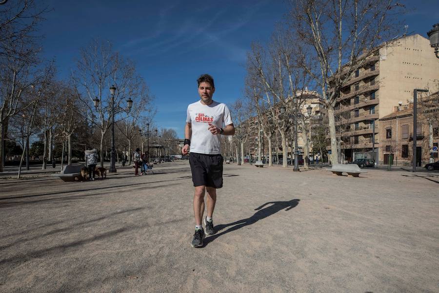 Algunos años el Día de Andalucía se ha celebrado bajo un manto blanco. La nieves este febrero de 2019 se divisa de lejos en Sierra Nevada con un sol de justicia y temepraturas de lo más cálidas para esta época de la año.
