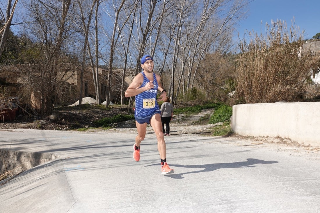 El Valle de Lecrín acoge una modesta carrera con 350 participantes entre corredores absolutos, senderistas y chiquillos