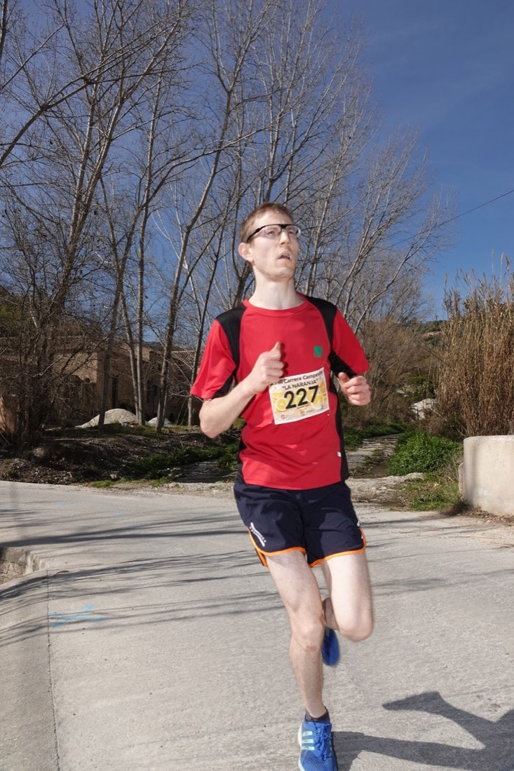 El Valle de Lecrín acoge una modesta carrera con 350 participantes entre corredores absolutos, senderistas y chiquillos