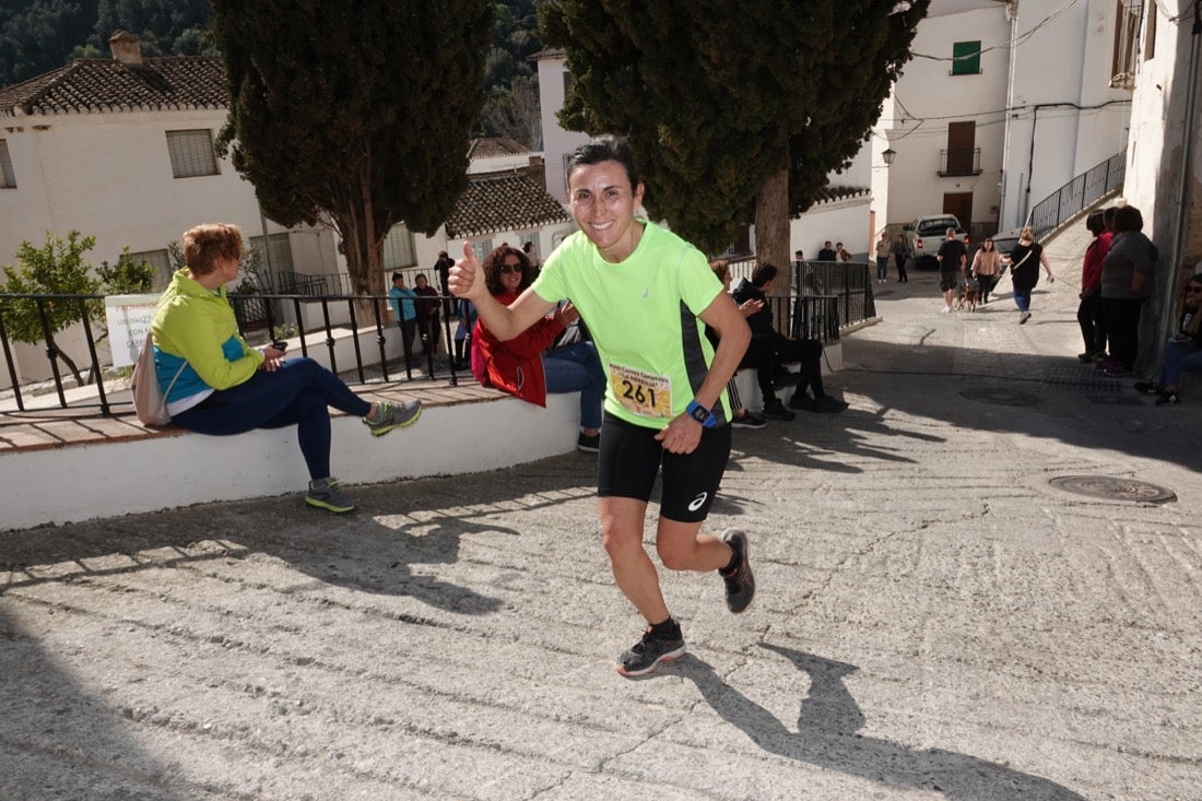 El Valle de Lecrín acoge una modesta carrera con 350 participantes entre corredores absolutos, senderistas y chiquillos