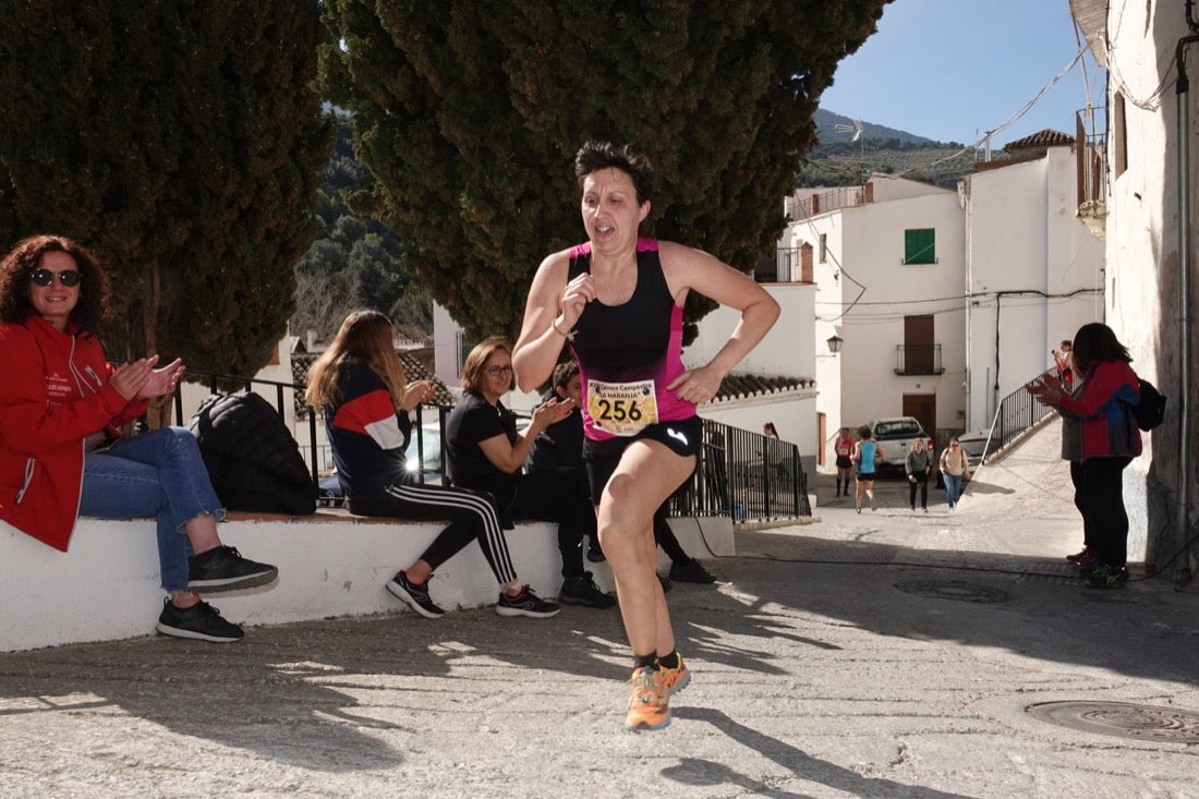 El Valle de Lecrín acoge una modesta carrera con 350 participantes entre corredores absolutos, senderistas y chiquillos