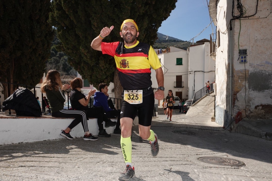 El Valle de Lecrín acoge una modesta carrera con 350 participantes entre corredores absolutos, senderistas y chiquillos