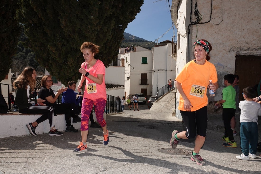 El Valle de Lecrín acoge una modesta carrera con 350 participantes entre corredores absolutos, senderistas y chiquillos